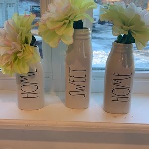 Rae Dunn 3 piece vase set